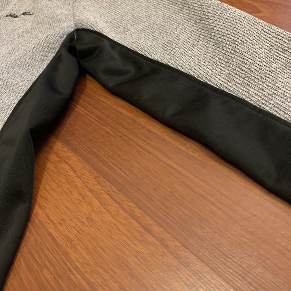 Eddie Bauer men’s full zip up knit jacket in light grey and black - Picture 5 of 10